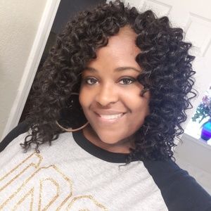 Meet your Posher, Ketora